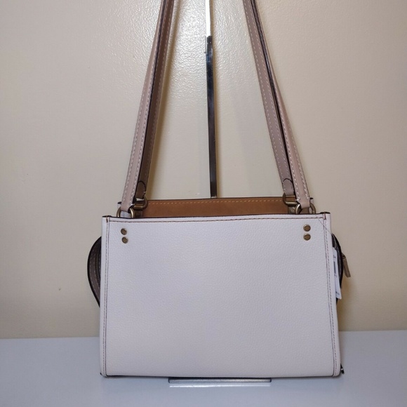 Sold Coach 1941 Rogue Shoulder Bag Chalk 28484 - Picture 5 of 8